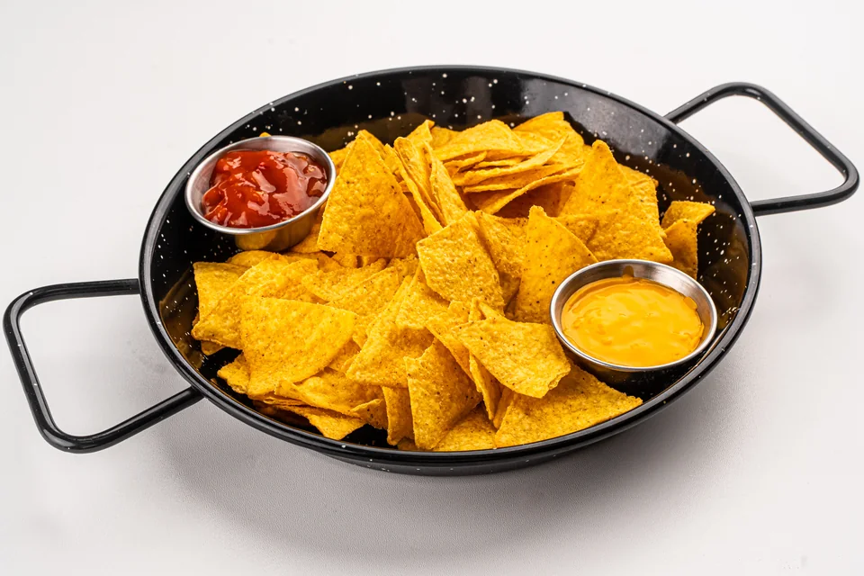 Nachos cu Sos de Branza / Sos Salsa