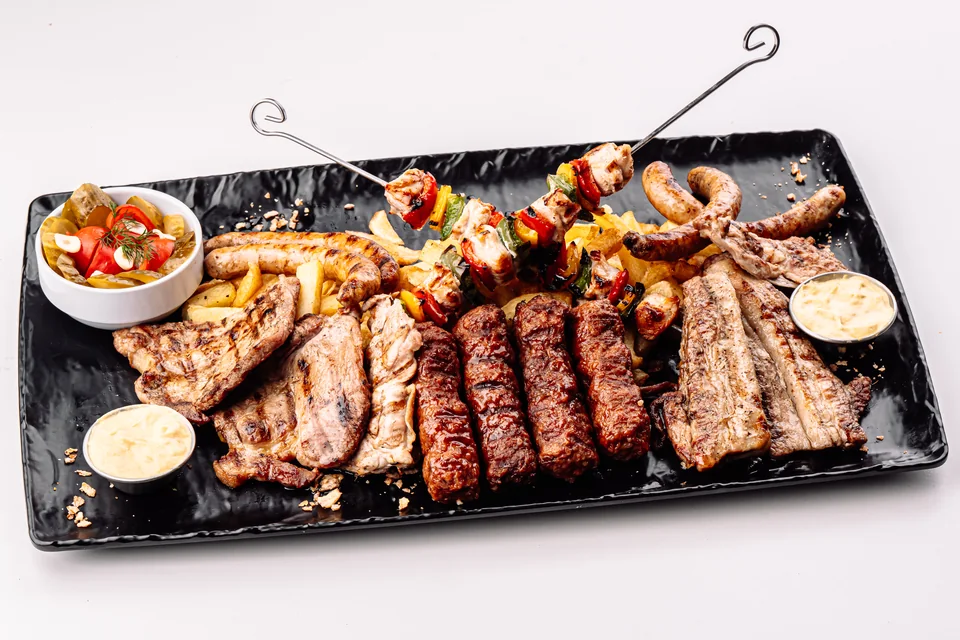 Platou Mix Grill (4 Persoane)