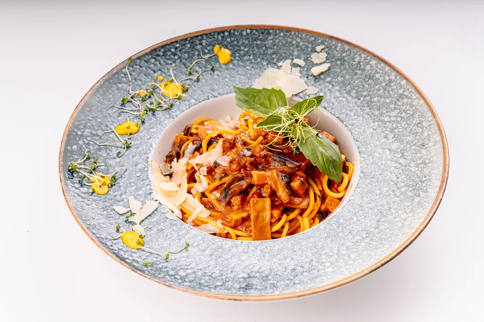 Spaghete Milanese