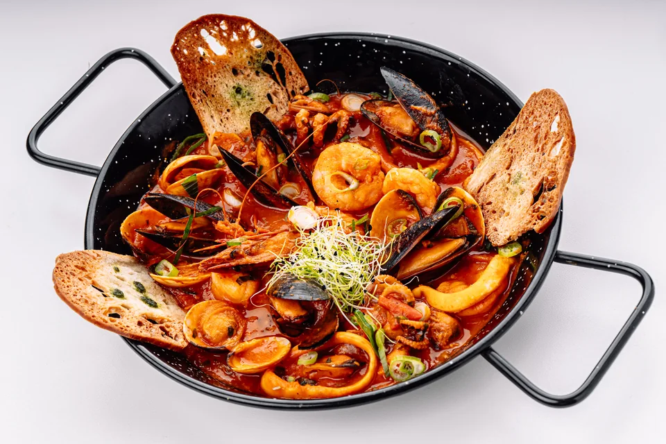 Tigaie cu Fructe de Mare